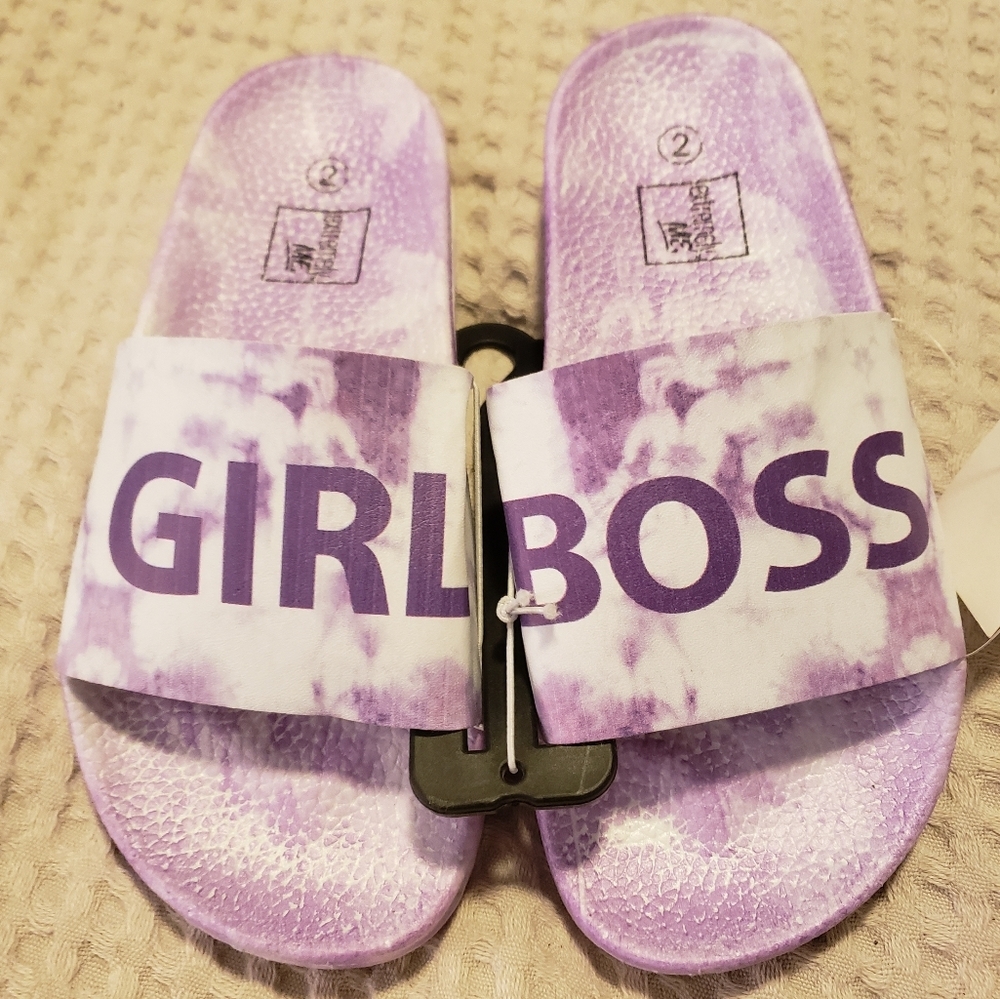 * GIRL BOSS TIE DYE PURPLE SLIDES SANDALS WATER SHOES SIZE 12 WATER NWT